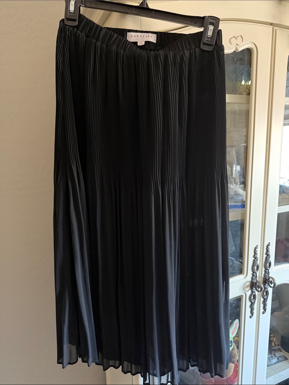 DownEast Black Pleated Midi Skirt